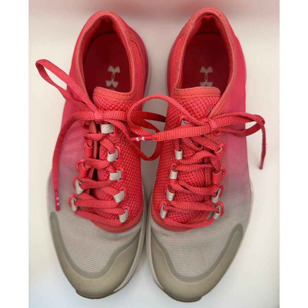 Women Under Armour Sneaker Pink and Light Gray Size 8
